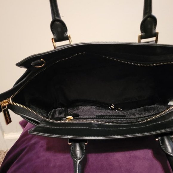 Michael Kors black handbag with multiple textures. - Picture 5 of 7